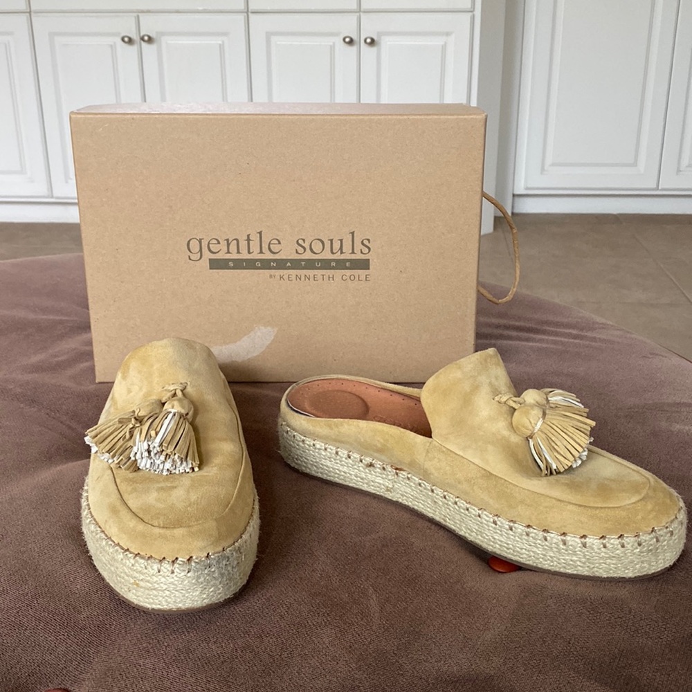 Gentle souls by Kenneth Cole mule espadrilles